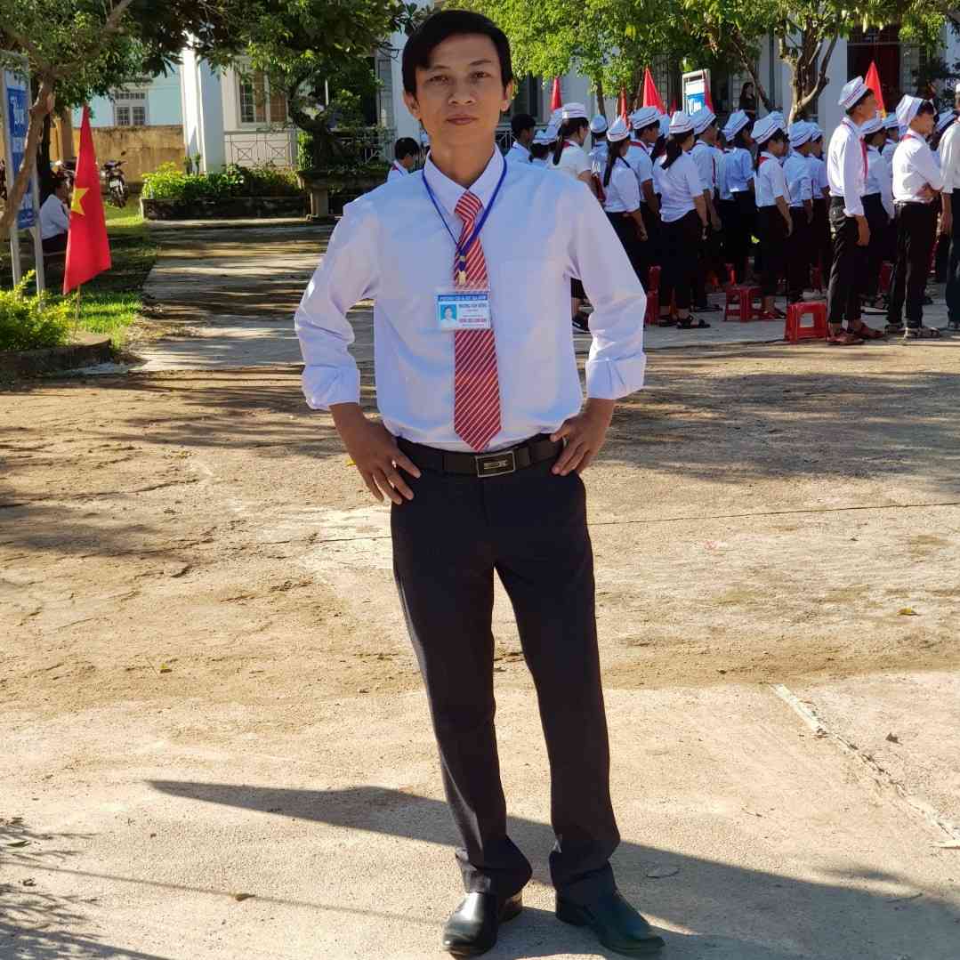 Thầy Trương Văn Dũng